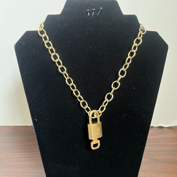 Louis Vuitton Jewelry - Louis Vuitton Lock & Key 308 with Unbranded Gold Plated Chain Necklace